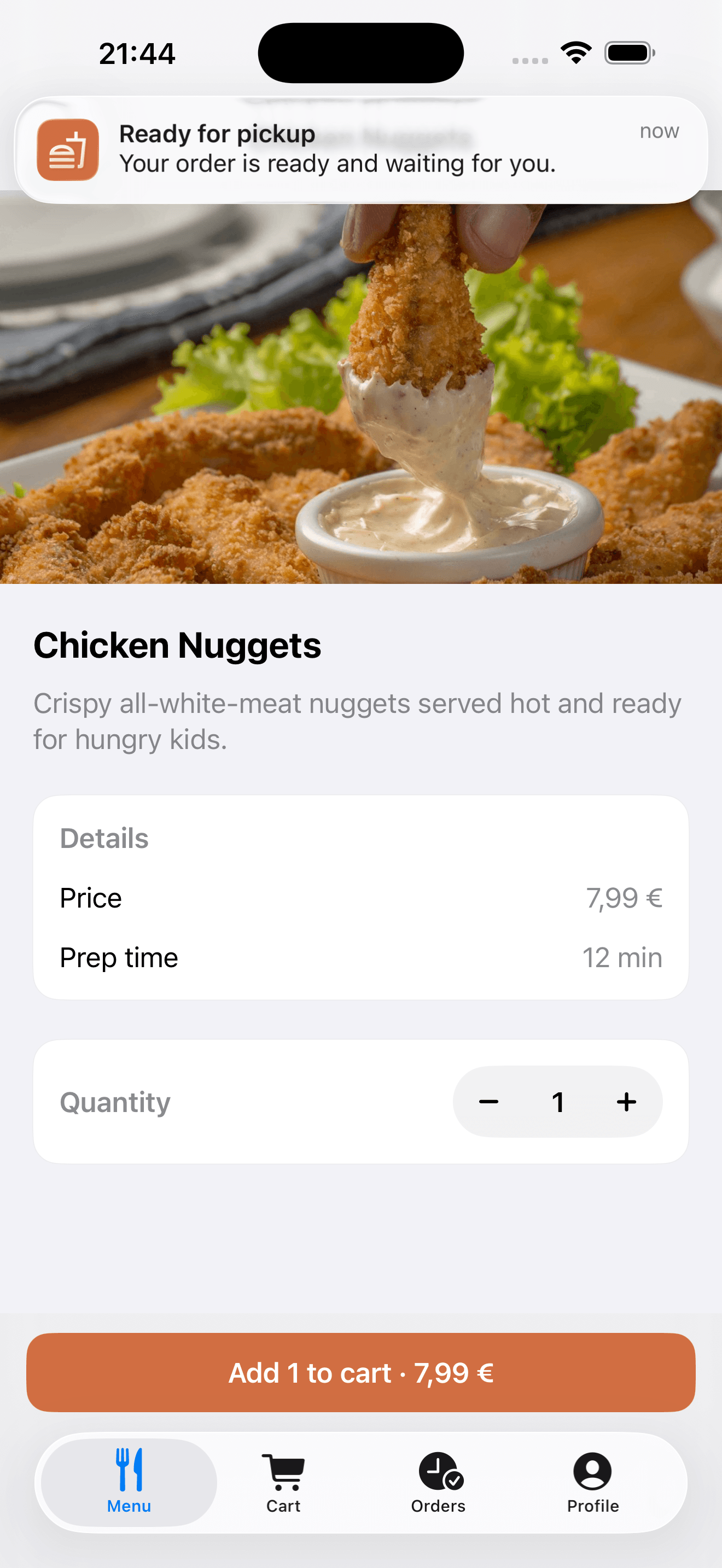Mommy's Kitchen family app showing a favorite meal detail screen.